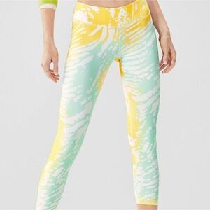 NEW Fabletics Salar Capri Womens Small Yellow Green Power Lite athleisure gym